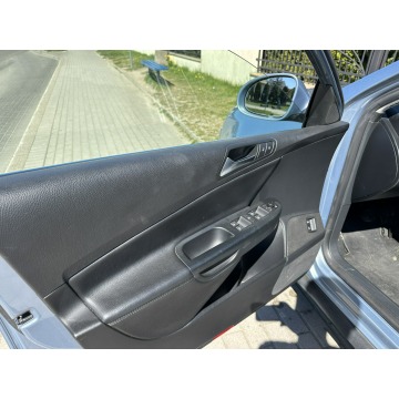 Volkswagen Passat  Kombi 2009,  1.8 benzyna - Na sprzedaż za 13 300 zł - Wejherowo - zdjęcie 8