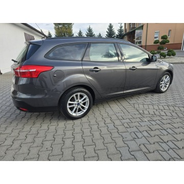 Ford Focus  Kombi 2015,  1.5 diesel - Na sprzedaż za 18 900 zł - Kutno - zdjęcie 10