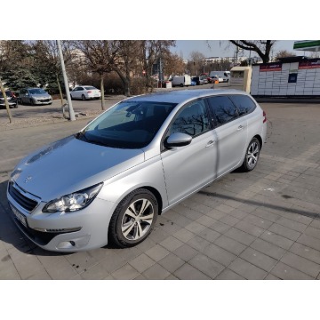 Peugeot 308  Kombi 2017,  1.6 diesel - Na sprzedaż za 26 000 zł - Warszawa - zdjęcie 3