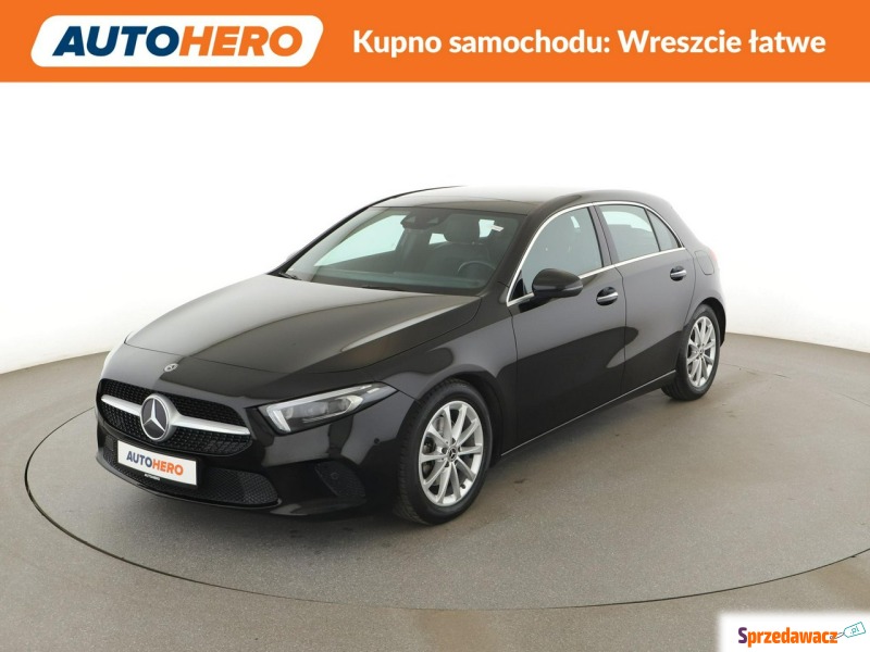 Mercedes - Benz A-klasa  Hatchback 2019,  1.3 benzyna, automat - Na sprzedaż za 72 700 zł - Warszawa