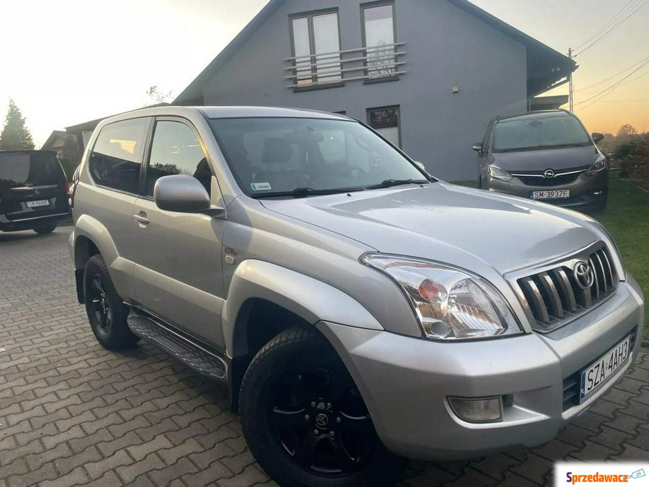 Toyota Land Cruiser 2004