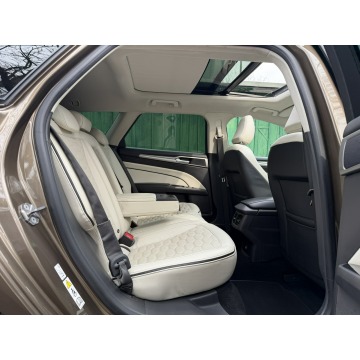 Ford Mondeo 2017,  2.0 diesel, automat - Na sprzedaż za 49 900 zł - Jaworzno - zdjęcie 9