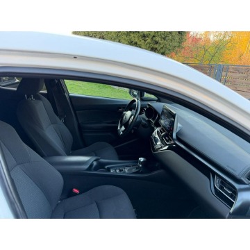 Toyota C-HR  SUV 2016,  1.2 benzyna, automat - Na sprzedaż za 66 700 zł - Mysłowice - zdjęcie 9
