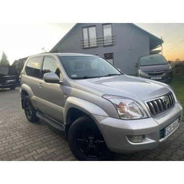 Toyota Land Cruiser  SUV 2004,  3.0 diesel, automat - Na sprzedaż za 29 900 zł - Mysłowice - zdjęcie 1