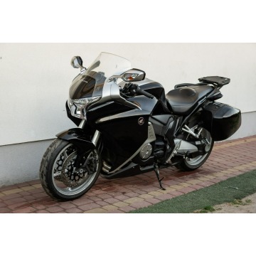 Honda VFR - 1200 F 2015 DTC 2x KUFER ABS Raty... - Motocykle szosowo -... - Radom - zdjęcie 6
