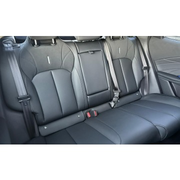 Omoda 7  SUV 2026,  1.5 hybryda, automat - Na sprzedaż za 152 915 zł - Warszawa - zdjęcie 9