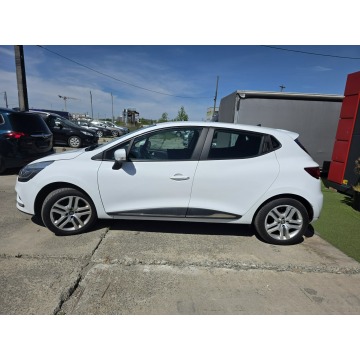 Renault Clio  Hatchback 2017,  1.1 benzyna - Na sprzedaż za 29 900 zł - Kraków - zdjęcie 8