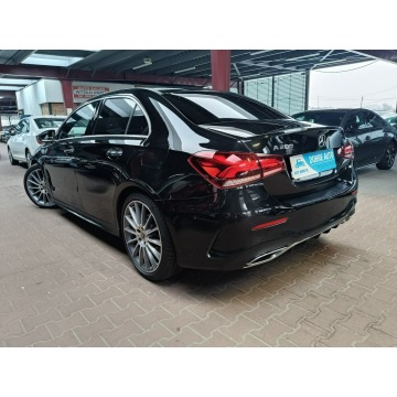 Mercedes - Benz A-klasa  Sedan/Limuzyna 2019,  1.3 benzyna, automat - Na sprzedaż za 99 800 zł - Mysłowice - zdjęcie 6