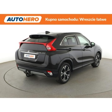 Mitsubishi Eclipse Cross  SUV 2018,  1.5 benzyna - Na sprzedaż za 51 700 zł - Warszawa - zdjęcie 7