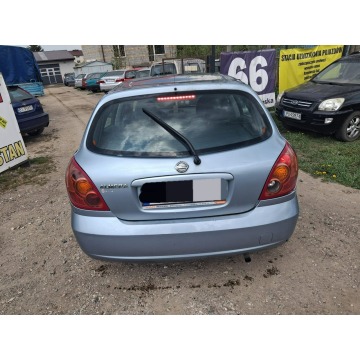 Nissan Almera  Hatchback 2004,  1.5 benzyna - Na sprzedaż za 2 499,00 zł - Fasty - zdjęcie 6