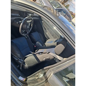 Toyota Corolla  Hatchback 2006,  1.6 benzyna - Na sprzedaż za 4 999,00 zł - Fasty - zdjęcie 8