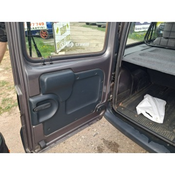 Renault Kangoo  Kombi 2000,  1.2 benzyna - Na sprzedaż za 7 199,00 zł - Fasty - zdjęcie 11