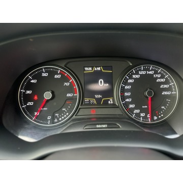 Seat Ateca  SUV 2017,  1.0 benzyna - Na sprzedaż za 44 900 zł - Poznań - zdjęcie 11