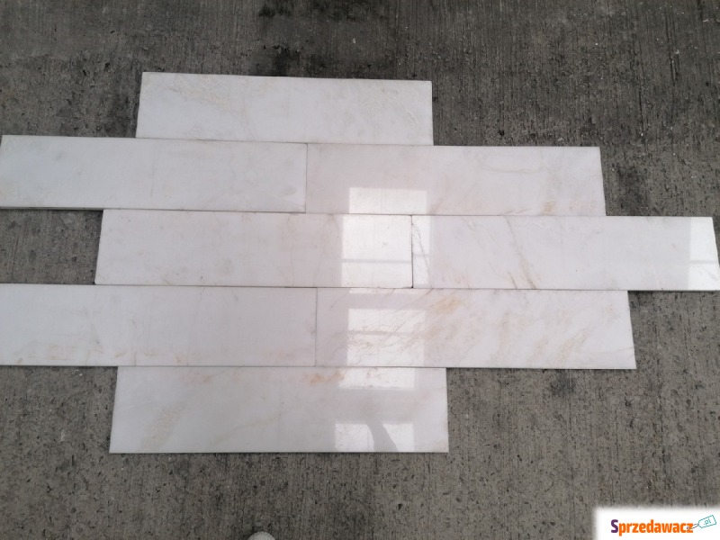 Płytki Marmurowe Bianco Rhino 80x30x2 cm polerowane - Płytki podłogowe - Przemyśl