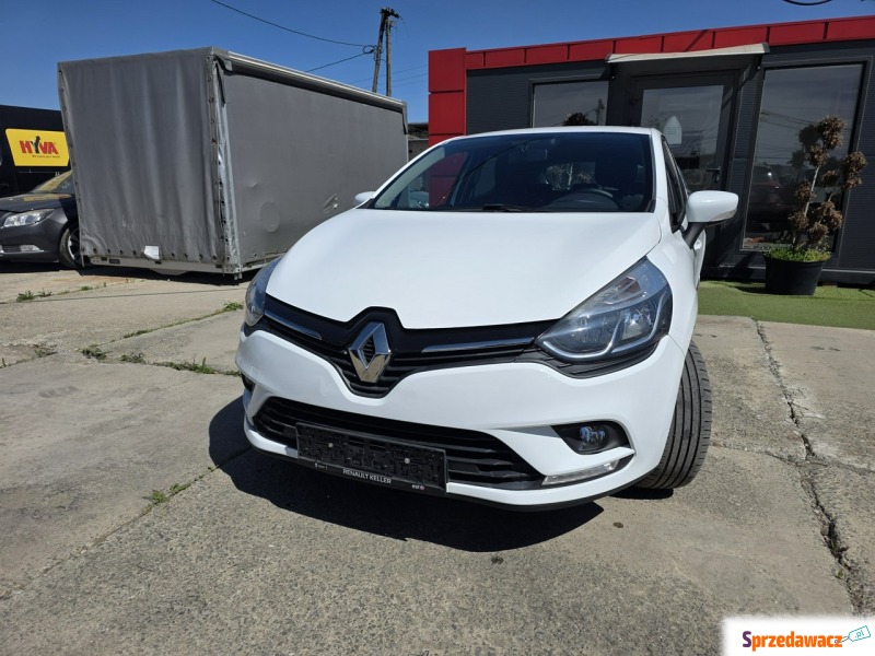 Renault Clio  Hatchback 2017,  1.1 benzyna - Na sprzedaż za 29 900 zł - Kraków
