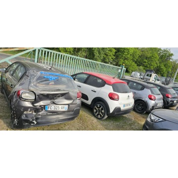 Citroen C3  Hatchback 2022,  1.2 benzyna - Na sprzedaż za 9 999,00 zł - Pleszew - zdjęcie 2