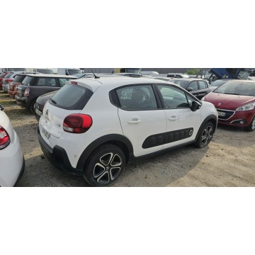 Citroen C3  Hatchback 2022,  1.2 benzyna - Na sprzedaż za 9 999,00 zł - Pleszew - zdjęcie 8