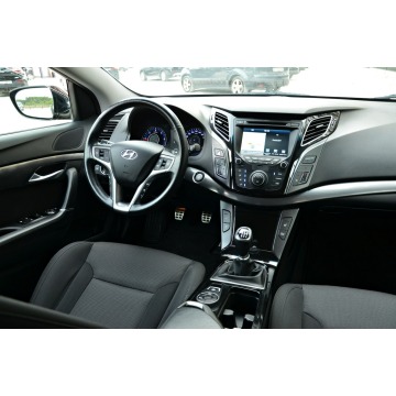 Hyundai i40  Kombi 2016,  1.7 diesel - Na sprzedaż za 37 900 zł - Ostrów Mazowiecka - zdjęcie 5