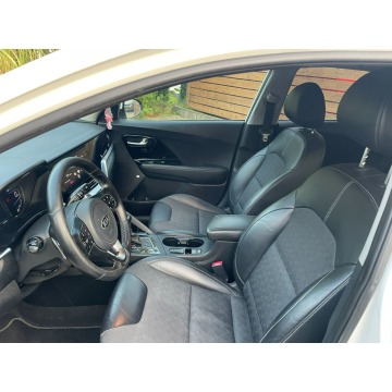 Kia Niro  Minivan/Van 2020,  1.6 hybryda, automat - Na sprzedaż za 57 700 zł - Mysłowice - zdjęcie 11