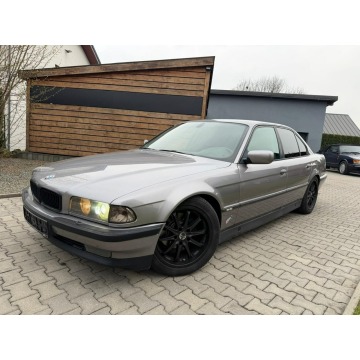 BMW Seria 7  Sedan/Limuzyna 1994,  2.8 benzyna, automat - Na sprzedaż za 15 700 zł - Mysłowice - zdjęcie 2