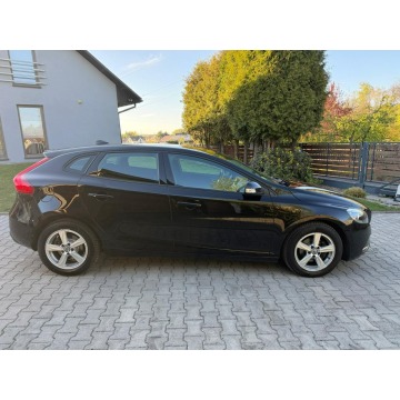 Volvo V40  Hatchback 2016,  2.0 diesel - Na sprzedaż za 31 700 zł - Mysłowice - zdjęcie 5