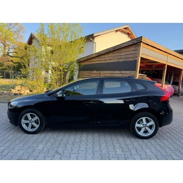 Volvo V40  Hatchback 2016,  2.0 diesel - Na sprzedaż za 31 700 zł - Mysłowice - zdjęcie 6