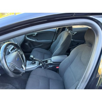 Volvo V40  Hatchback 2016,  2.0 diesel - Na sprzedaż za 31 700 zł - Mysłowice - zdjęcie 11