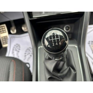 Volkswagen Caddy 2010,  1.6 diesel - Na sprzedaż za 32 900 zł - Myszyniec - zdjęcie 10