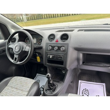 Volkswagen Caddy 2010,  1.6 diesel - Na sprzedaż za 32 900 zł - Myszyniec - zdjęcie 7