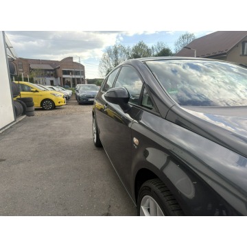 Seat Leon  Hatchback 2011,  1.4 benzyna - Na sprzedaż za 19 900 zł - Gdów - zdjęcie 2