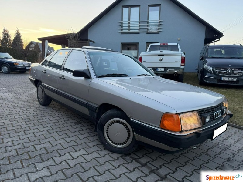 Audi 100  Sedan/Limuzyna 1983,  2.1 benzyna - Na sprzedaż za 14 700 zł - Mysłowice