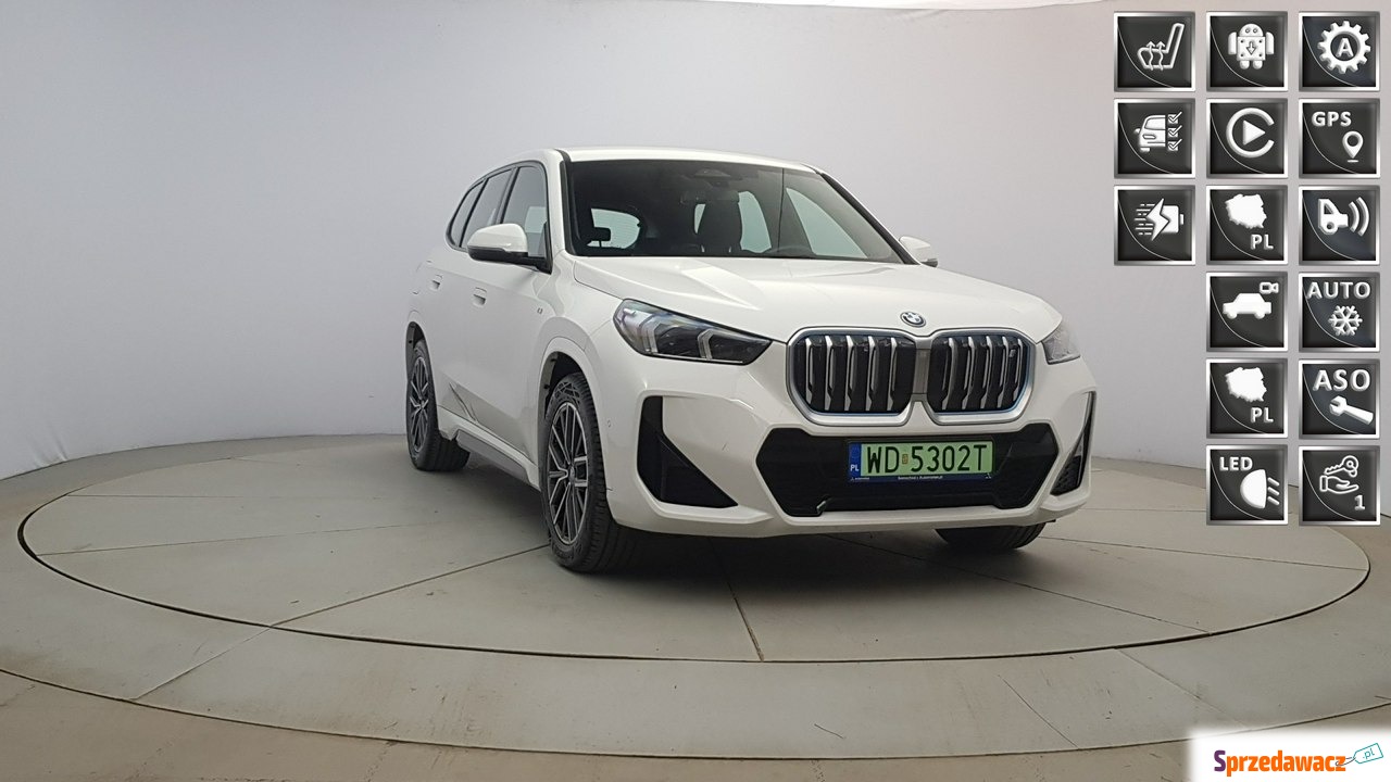 BMW iX1 2023