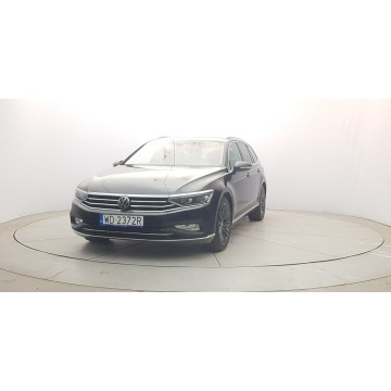 Volkswagen Passat 2022,  2.0 benzyna, automat - Na sprzedaż za 124 850 zł - Warszawa - zdjęcie 3