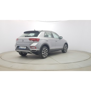 Volkswagen T-Roc  SUV 2022,  2.0 benzyna, automat - Na sprzedaż za 104 850 zł - Warszawa - zdjęcie 7