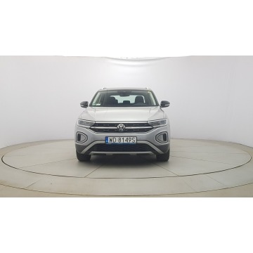 Volkswagen T-Roc  SUV 2022,  2.0 benzyna, automat - Na sprzedaż za 104 850 zł - Warszawa - zdjęcie 2
