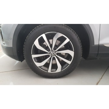 Volkswagen T-Roc  SUV 2022,  2.0 benzyna, automat - Na sprzedaż za 104 850 zł - Warszawa - zdjęcie 9