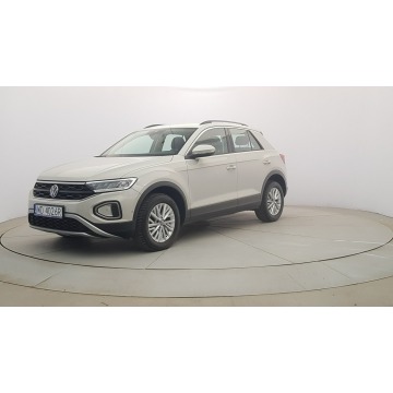 Volkswagen T-Roc  SUV 2022,  1.5 benzyna, automat - Na sprzedaż za 82 850 zł - Warszawa - zdjęcie 3