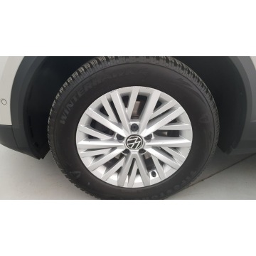Volkswagen T-Roc  SUV 2022,  1.5 benzyna, automat - Na sprzedaż za 82 850 zł - Warszawa - zdjęcie 9