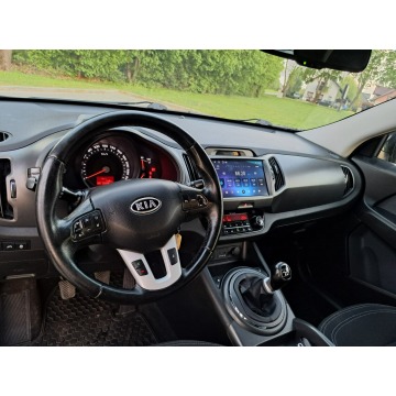 Kia Sportage  SUV 2011,  1.6 benzyna - Na sprzedaż za 29 900 zł - Zwoleń - zdjęcie 4
