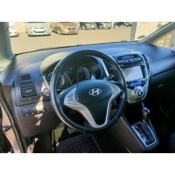 Hyundai ix20  Hatchback 2019,  1.6 benzyna, automat - Na sprzedaż za 56 900 zł - Burzenin - zdjęcie 11