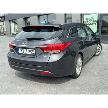 Hyundai i40 2012,  1.7 diesel - Na sprzedaż za 16 900 zł - Zwoleń - zdjęcie 11