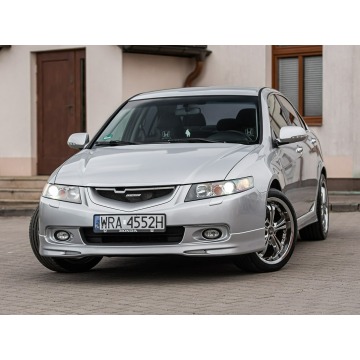Honda Accord  Sedan/Limuzyna 2005,  2.4 benzyna - Na sprzedaż za 21 700 zł - Zwoleń - zdjęcie 1