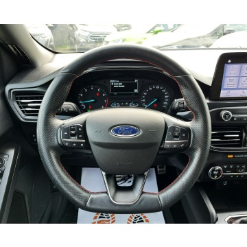 Ford Focus  Hatchback 2020,  1.0 benzyna - Na sprzedaż za 56 900 zł - Rydułtowy - zdjęcie 12