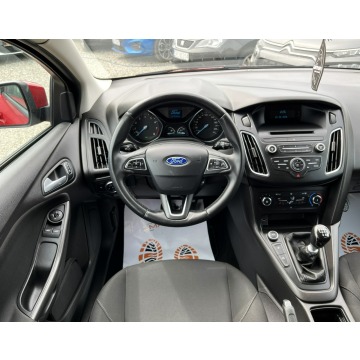 Ford Focus 2015,  1.0 benzyna - Na sprzedaż za 24 900 zł - Rydułtowy - zdjęcie 12