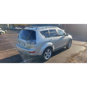 Mitsubishi Outlander  SUV 2009,  2.0 diesel - Na sprzedaż za 15 000 zł - Gdańsk - zdjęcie 3