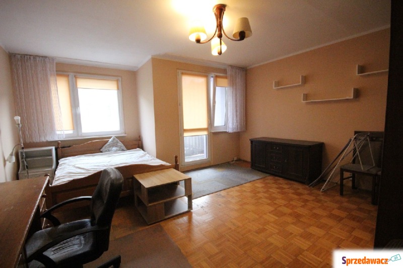 Pokój (25 met) okolice Siemieńskiego BALKON W... - Pokoje na wynajem dł... - Wrocław