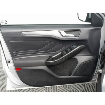 Ford Focus  Hatchback 2024,  1.0 benzyna - Na sprzedaż za 72 800 zł - Gdańsk - zdjęcie 10
