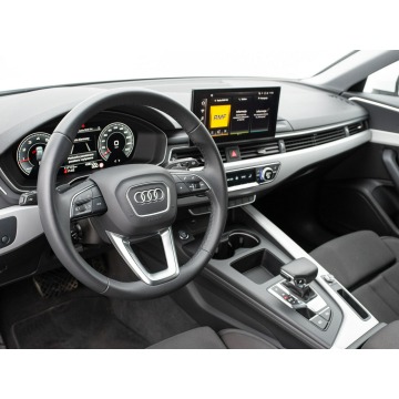 Audi A4  Kombi 2024,  2.0 benzyna, automat - Na sprzedaż za 110 800 zł - Gdańsk - zdjęcie 6