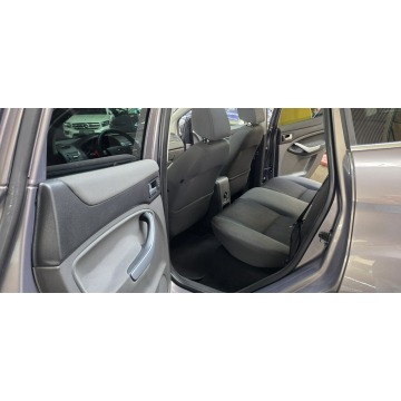 Ford Kuga  SUV 2012,  2.0 diesel, automat - Na sprzedaż za 31 600 zł - Mysłowice - zdjęcie 12