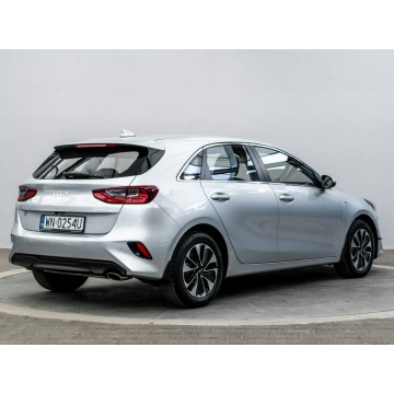 Kia Ceed  Hatchback 2024,  1.5 benzyna - Na sprzedaż za 77 900 zł - Poznań - zdjęcie 3
